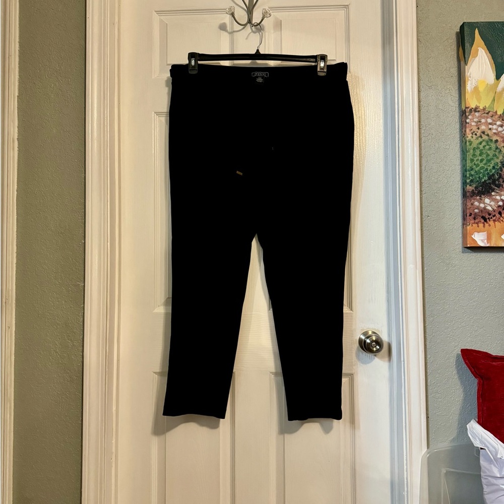 Women’s Slacks